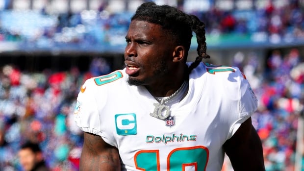Fire at home of Dolphins&#039; Tyreek Hill started by child playing with cigarette lighter
