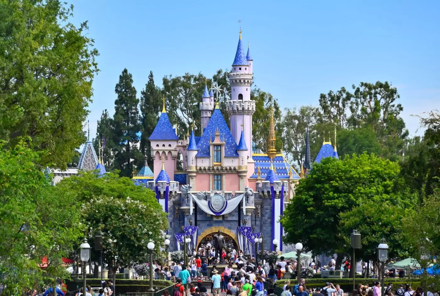 Disneyland’s Magic Key passes sell out after one day