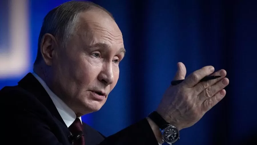 The Biden Administration's Tightrope Walk: Ukraine, Russia, and the Nord Stream 2 Conundrum