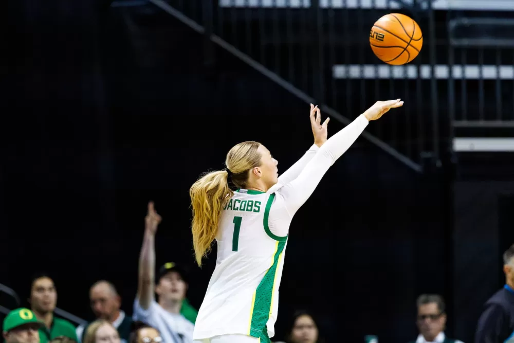 Ducks Unleash Fourth-Quarter Fury, Secure Thrilling Victory Over St. Mary's