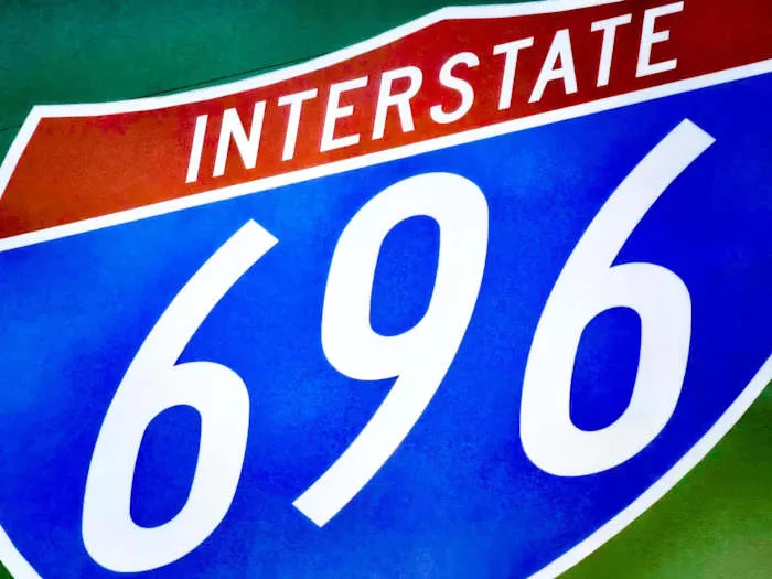 Major Traffic Alert: Eastbound I-696 Completely Shut Down in Macomb County Due to Crash