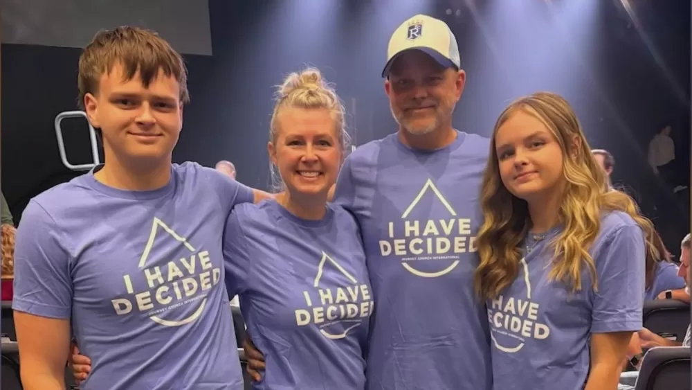 A Community United: Lee's Summit Brewery Owner Fights Stage 4 Cancer with Unwavering Spirit