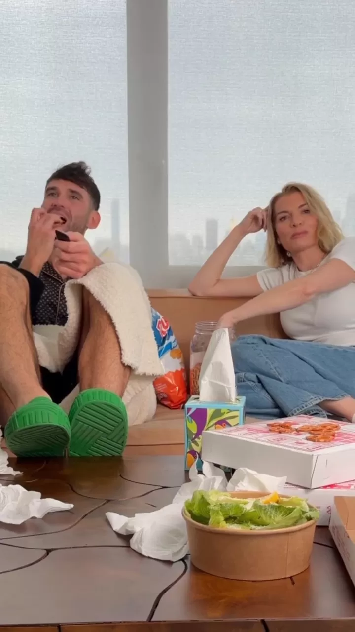 Unexpected Reunion: Carl Radke & Lindsay Hubbard Share the Screen (and a Meal) for Uber Eats!