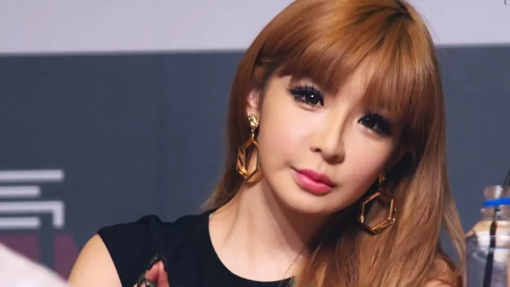 A Sister's Heartfelt Plea: Park Bom Asks Fans to Forget Sandara Park's Past Drug Allegations