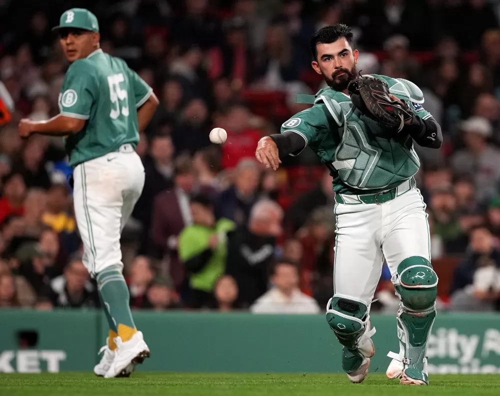 The Catcher's Conundrum: Wong vs. Narvaez Heats Up for Red Sox Starting Role