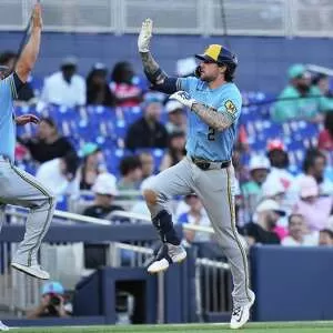 Turang's Timely Blast & Unwavering Consistency Spark Brewers' Victory