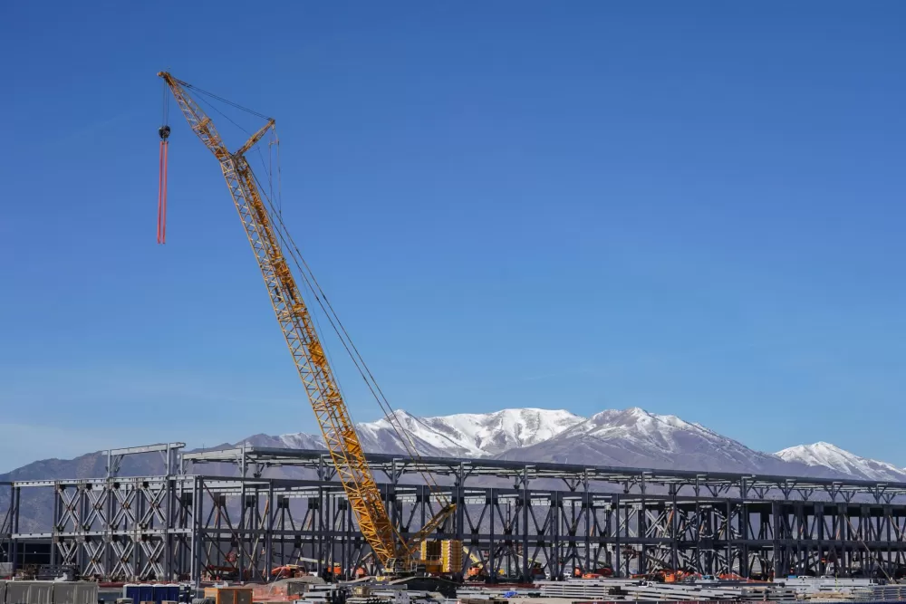 The Unseen Boom: Why America's Construction Industry Needs Half a Million New Hands, Fast