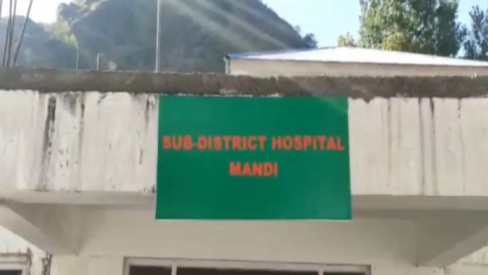 Tragedy on Sawjian‑Gulmarg Road: Labourer Killed, Five Injured