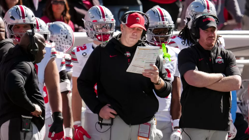 Arthur Smith Grapples with Backup QB Dilemma as Buckeyes Chase Championship