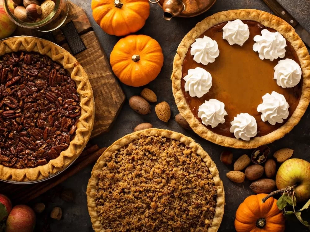 Fall Fun Returns to Norton with Annual Sip & Stroll