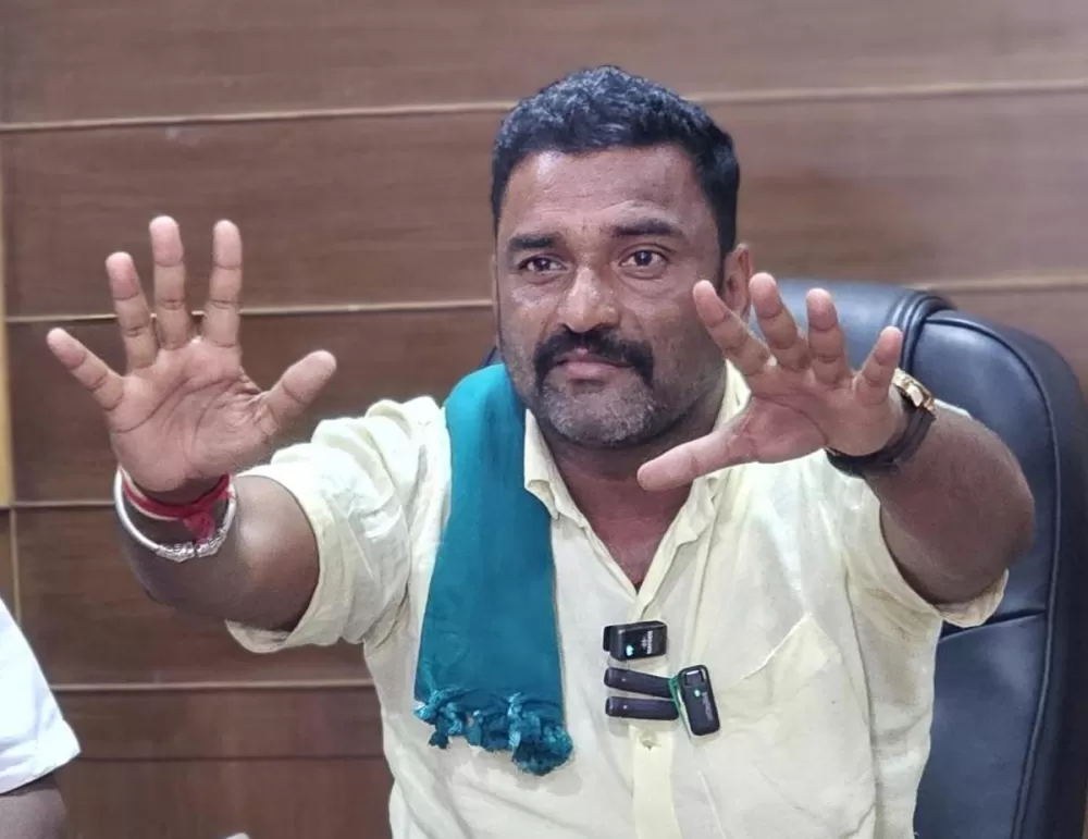 A Crucial Confluence: Karnataka CM to Address Sugarcane Farmers' Pressing Demands