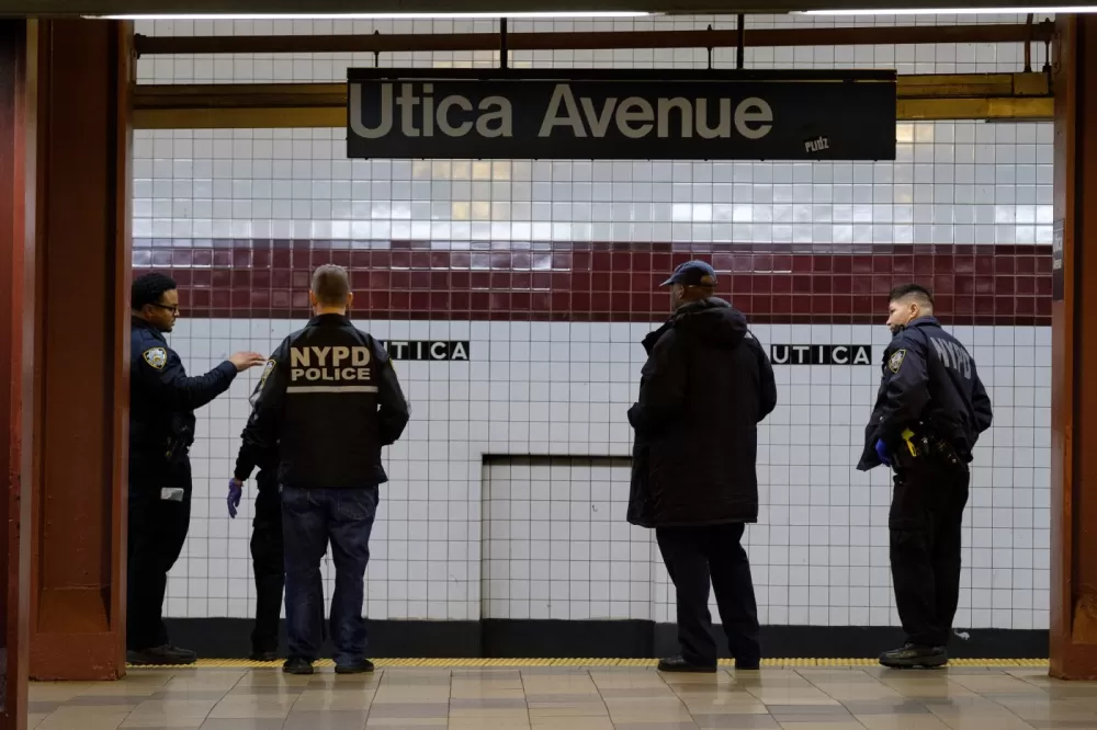 MTA Train Crew Unaware of Fatal Dragging Incident Until Radio Alert, NTSB Finds