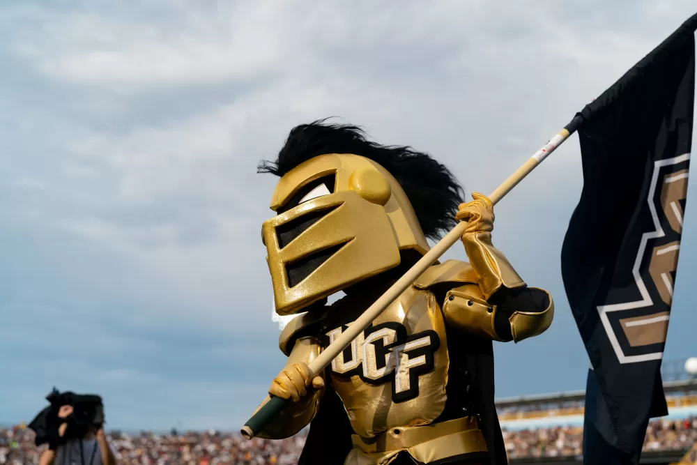 UCF's Bold Hot Dog Gambit: The 'Unlimited' Pass with a Real Kick