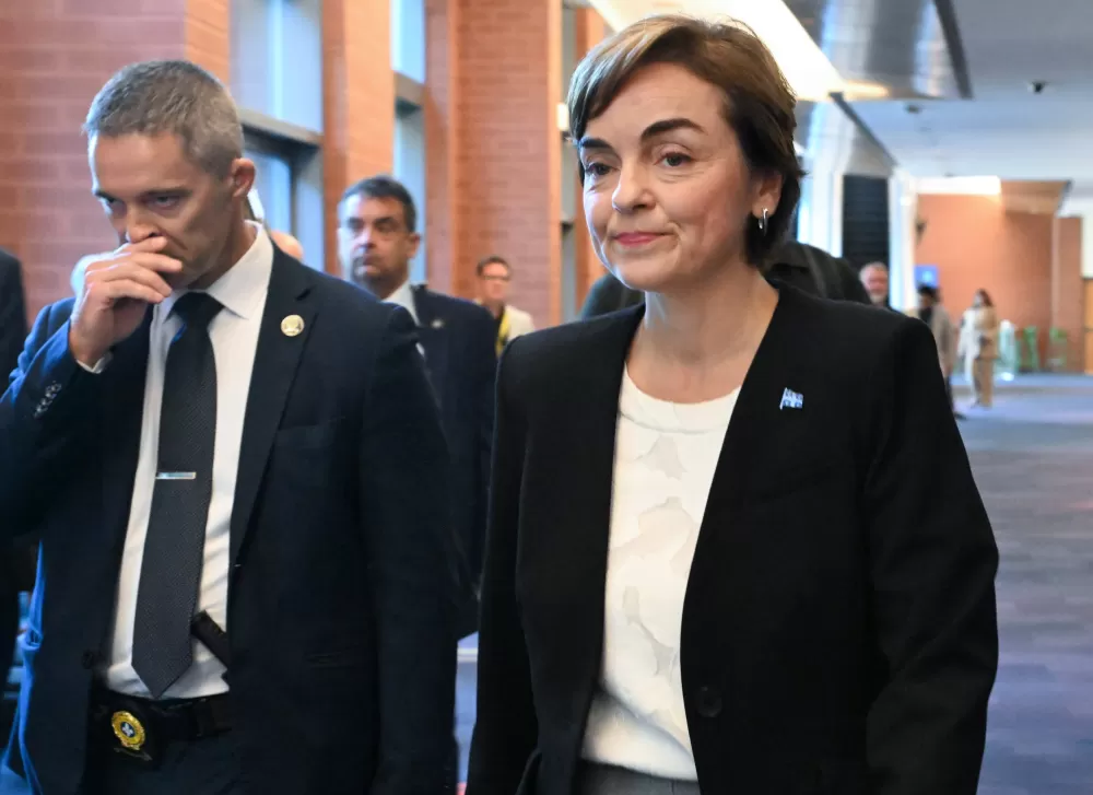 Quebec Election's Final Days: CAQ Leader Christine Fréchette Grapples with Foreign Interference Flap