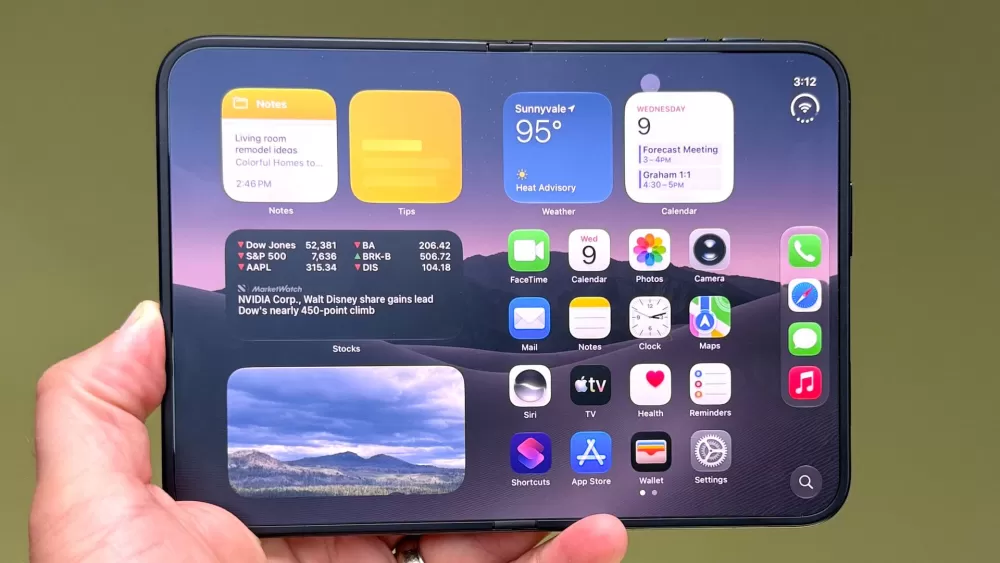 Apple's Secret Weapon: Why the iPhone Duo is Poised to Conquer the Foldable Market